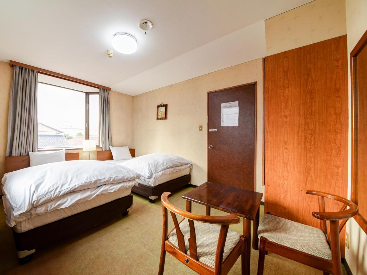 Green Business Hotel Fukuyama Ngoại thất bức ảnh